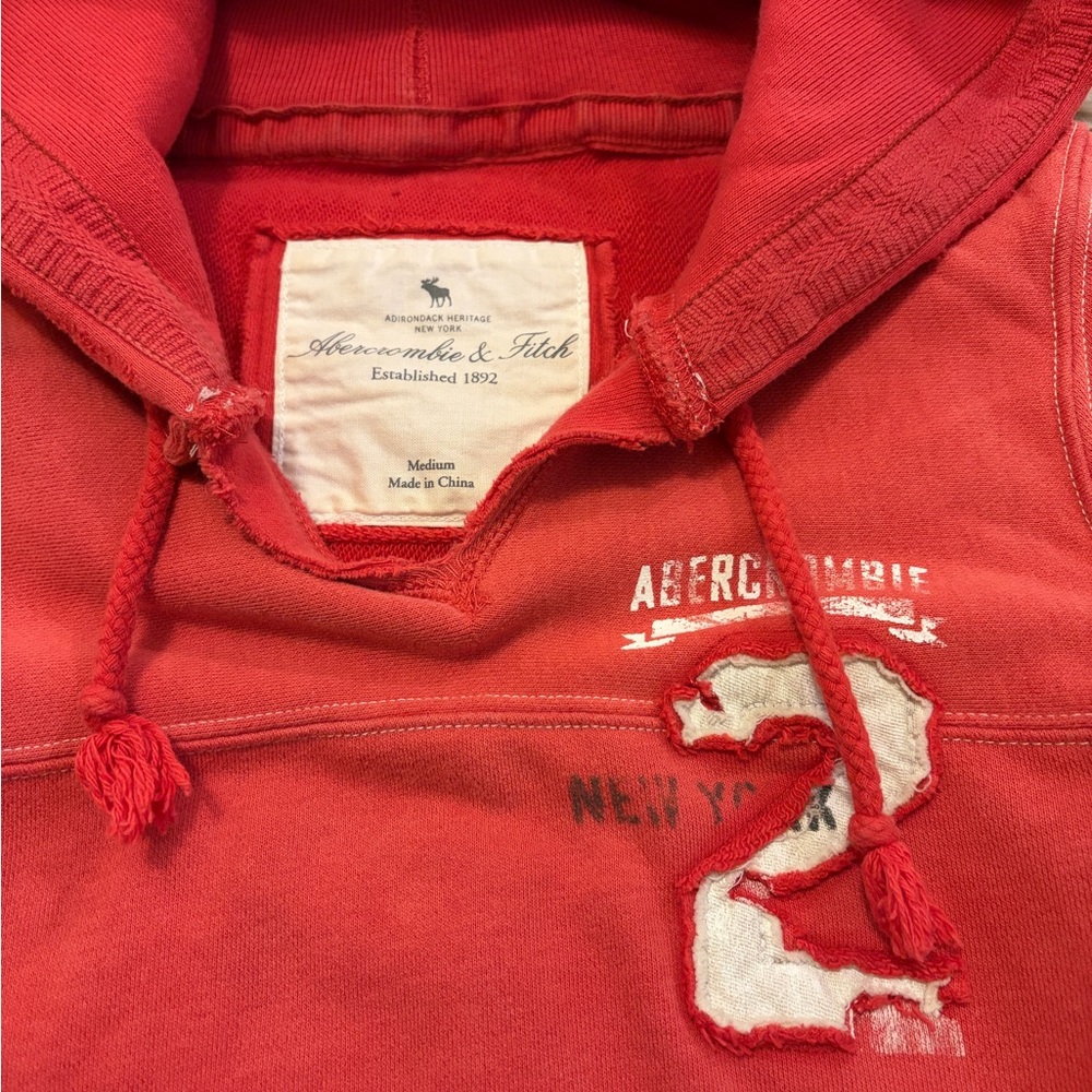 Abercrombie & Fitch Women’s Distressed Short Sleeve Hoodie - Picture 3 of 6